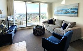 Colley 11-11 Sub-Penthouse Luxurious Glenelg